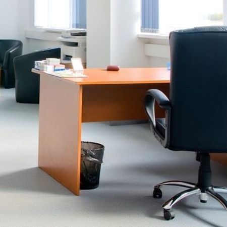 Gereinigtes Arbeitszimmer